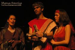 Phoebe, Marcus Antonius en Lydia (2006)